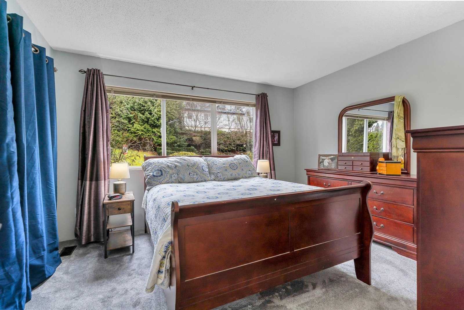 1049 cecile drive port moody r2852585 18